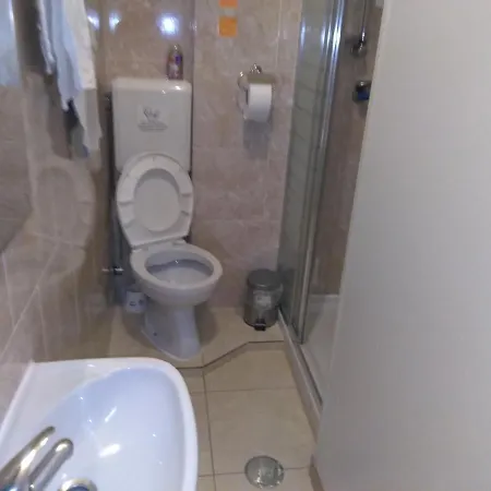 Fisher 46 Gæstehus Lisboa